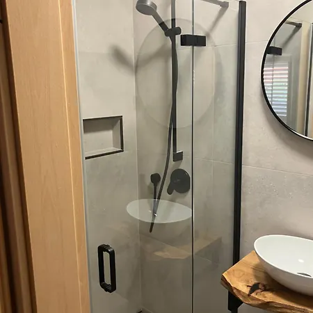 Ivanic Apartament